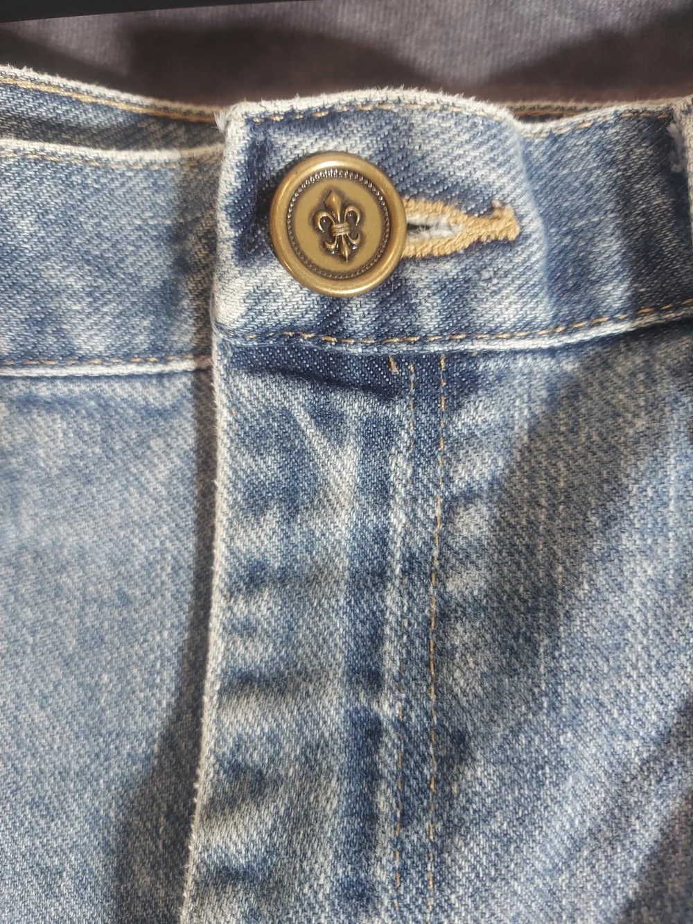 Wrangler Men's Relaxed Fit Jeans Light Wash Big & Tall Size 48x30 W/ Repairs VGC